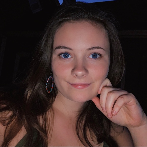 Meet your Posher, Annabelle - Picture 1 of 1